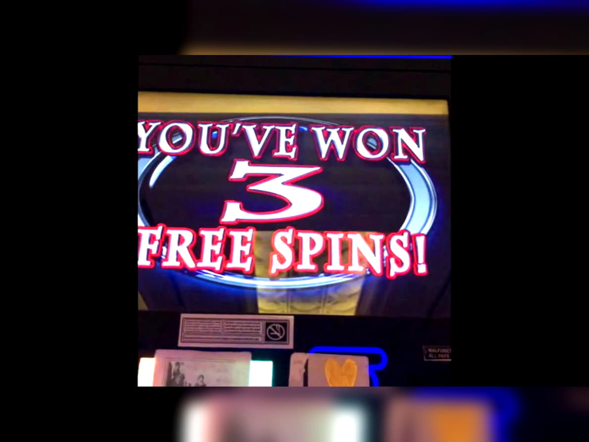 €890 Daily freeroll slot tournament at Slots Million Casino