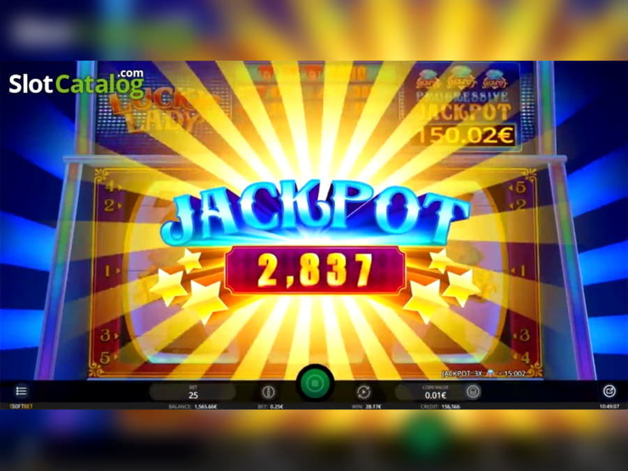 £500 Free Cash at Royal Panda Casino
