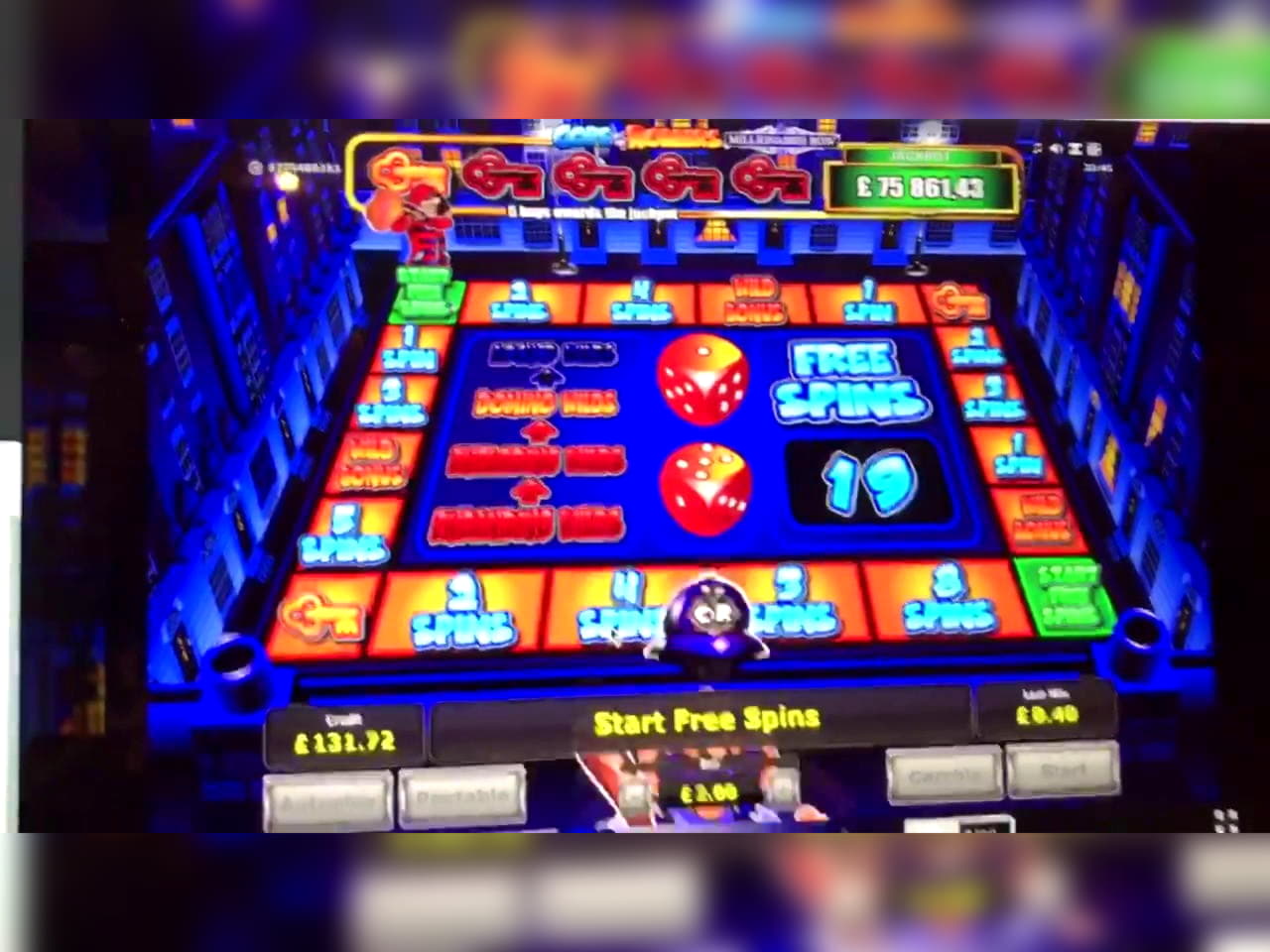685% casino match bonus at Slot Madness Casino