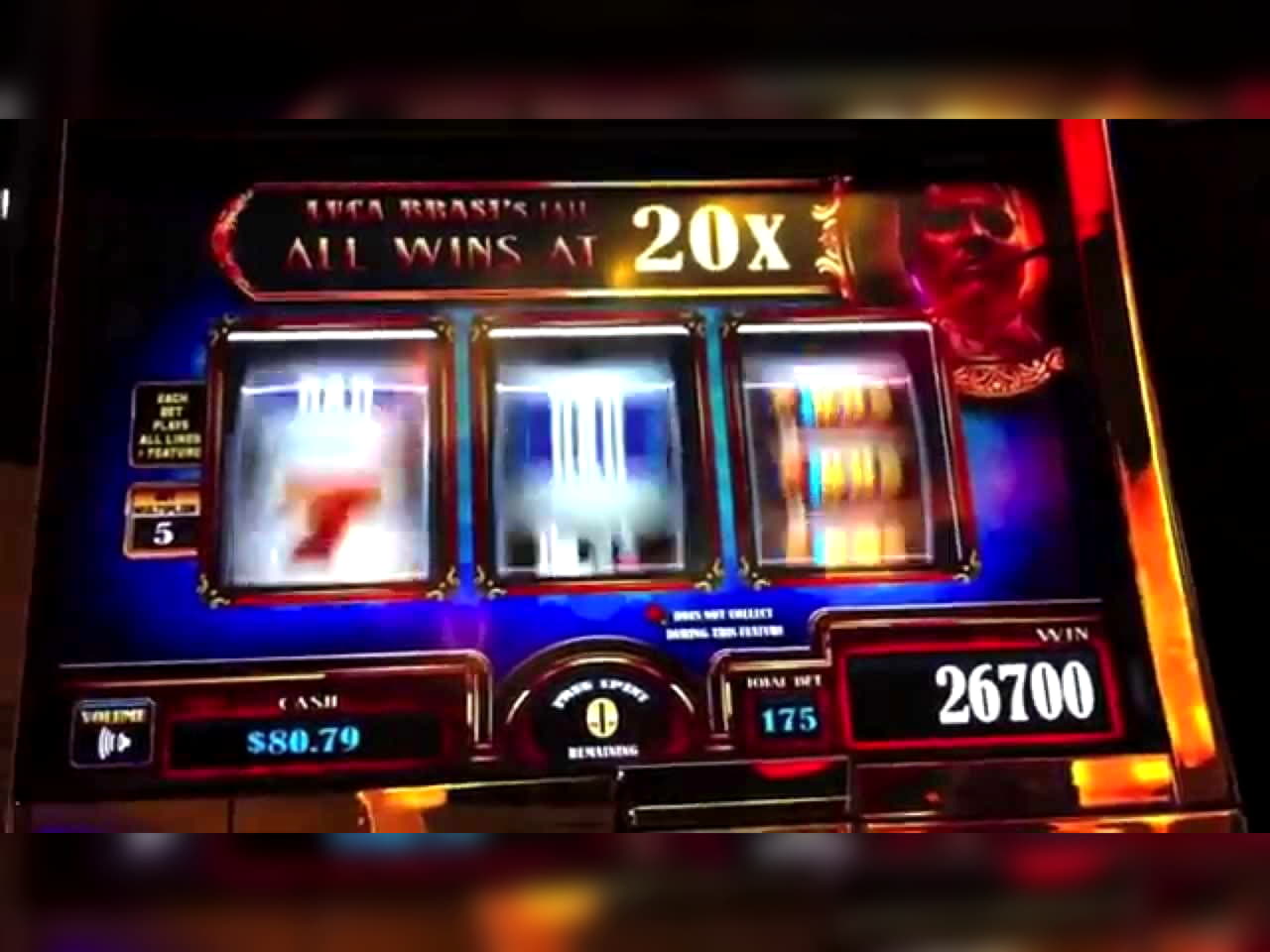 310% Deposit match bonus at Royal Panda Casino