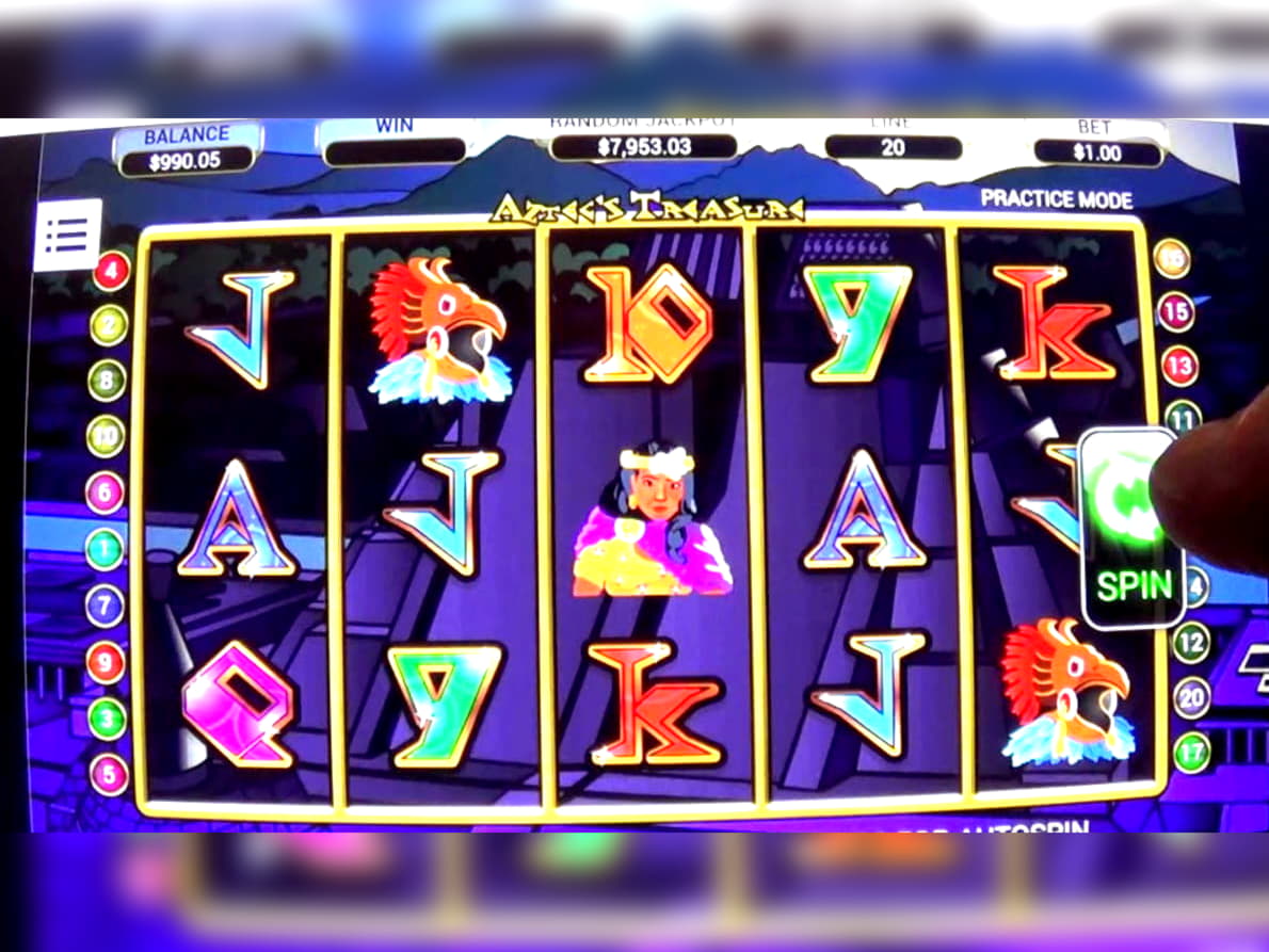 490% Deposit Match Bonus at Royal Panda Casino