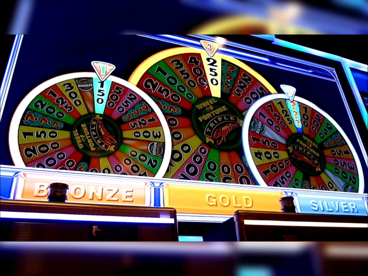 165 free spins casino at Genesis Casino