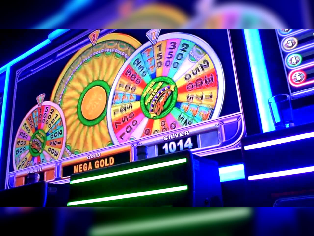 175 FREE Spins at Genesis Casino