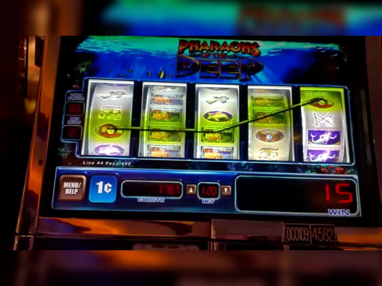 €4615 No Deposit at Royal Panda Casino