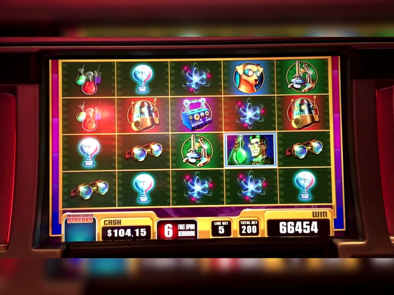 125 Free Spins right now at London Casino 