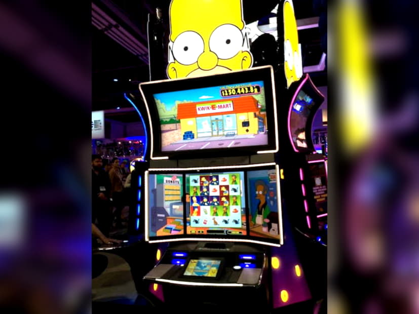 215 FREE Spins at Come On Casino