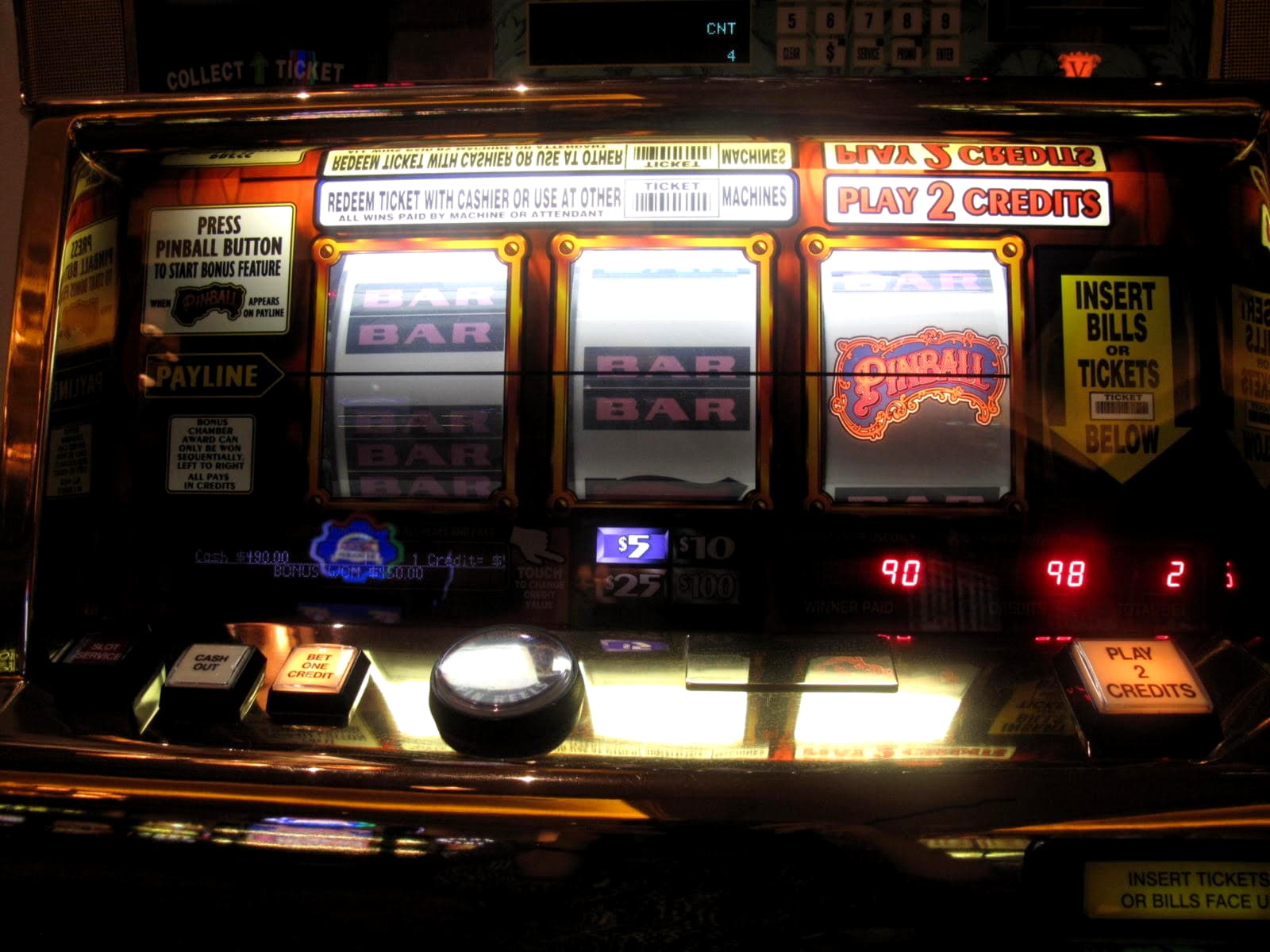 Eur 815 Online Casino Tournament at Karamba Casino