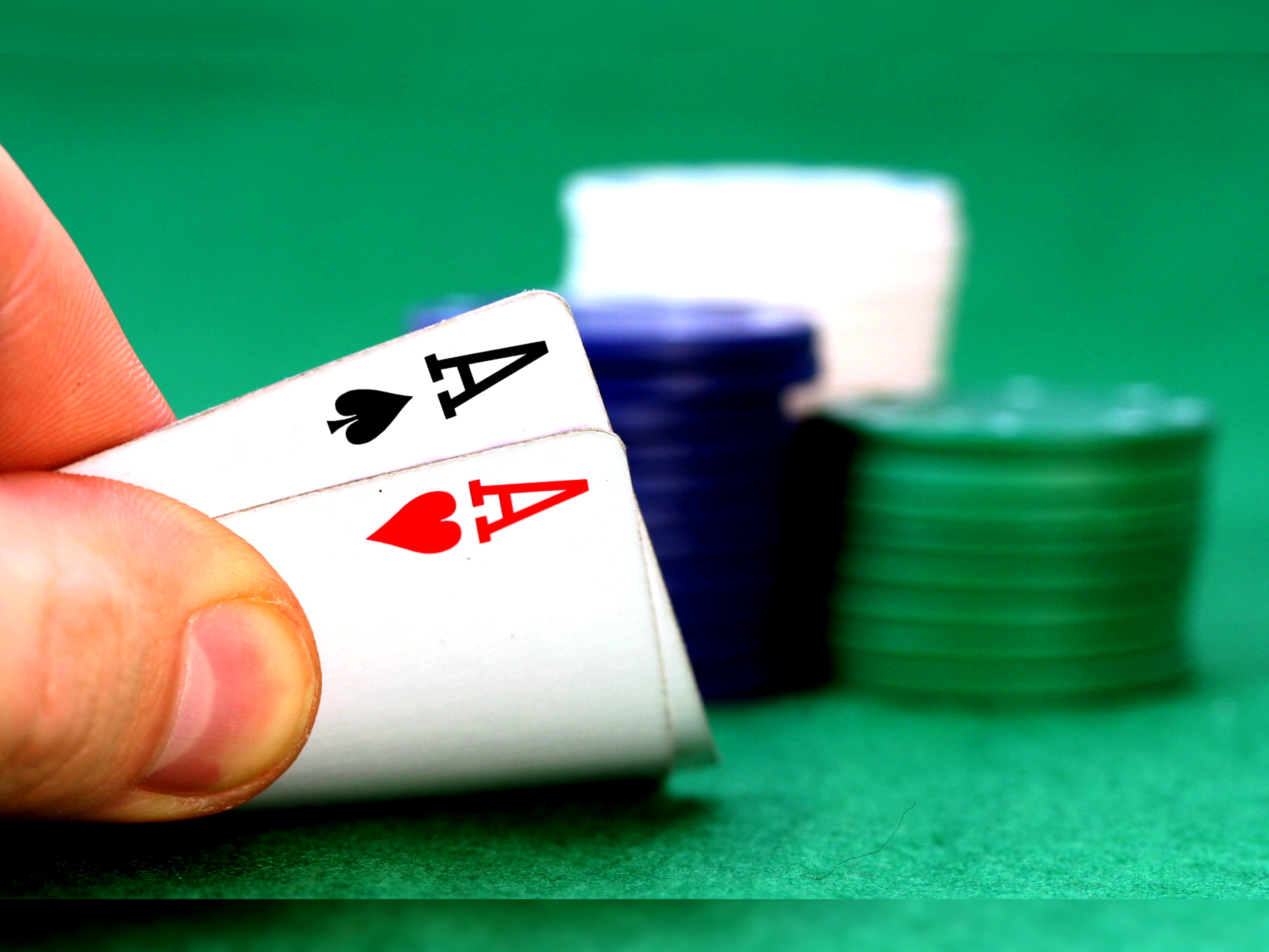 230% Signup casino bonus at London Casino 