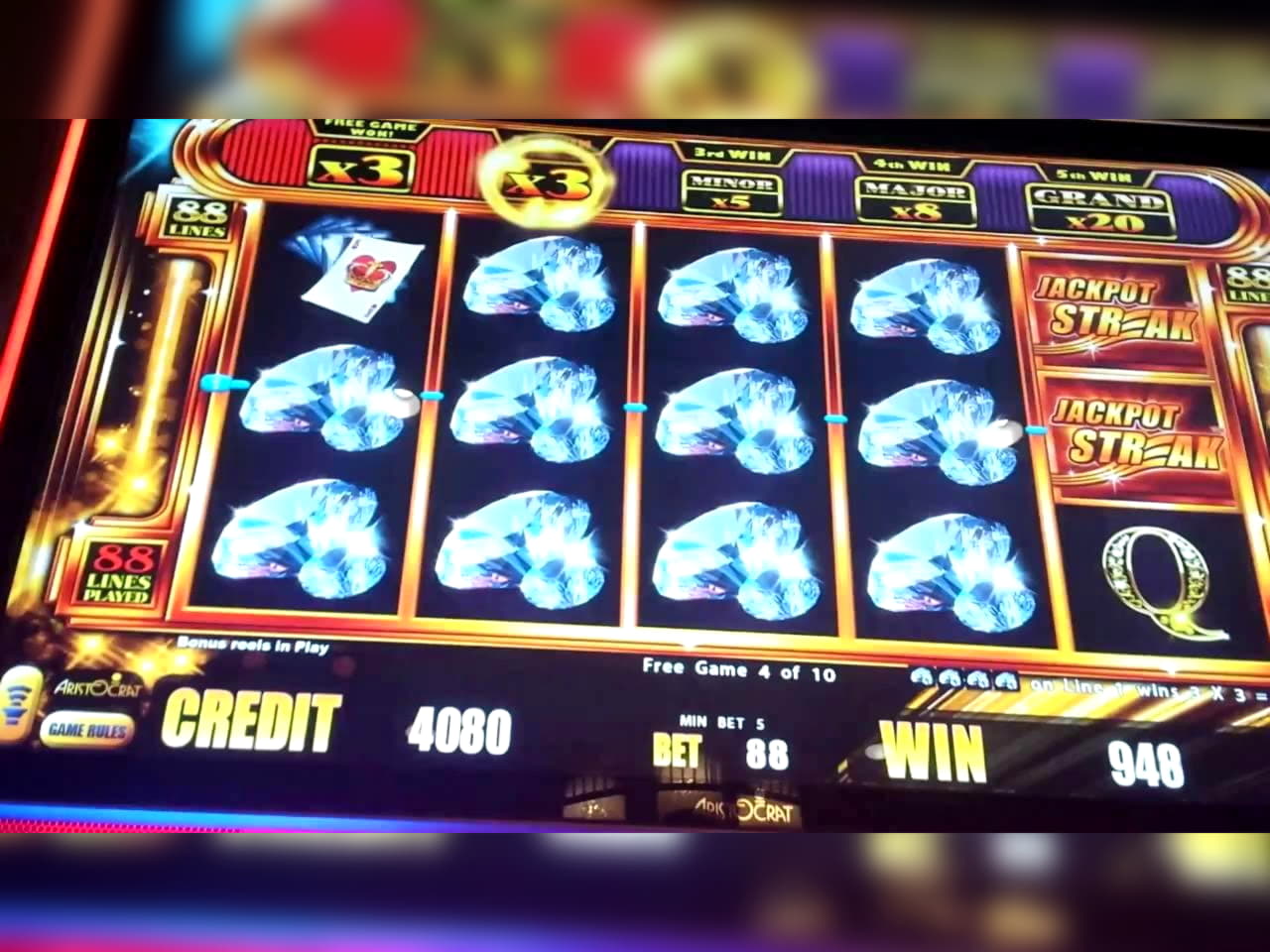 EUR 4850 No Deposit Bonus Code at Superior Casino