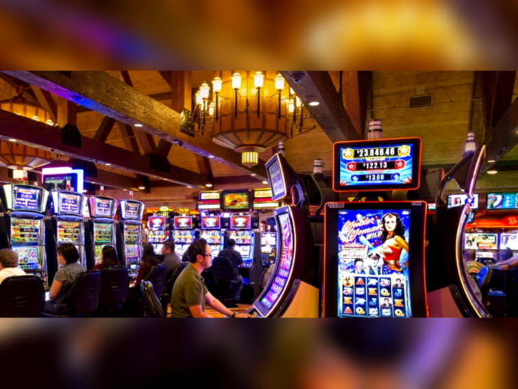 195 Free Spins no deposit at Superior Casino