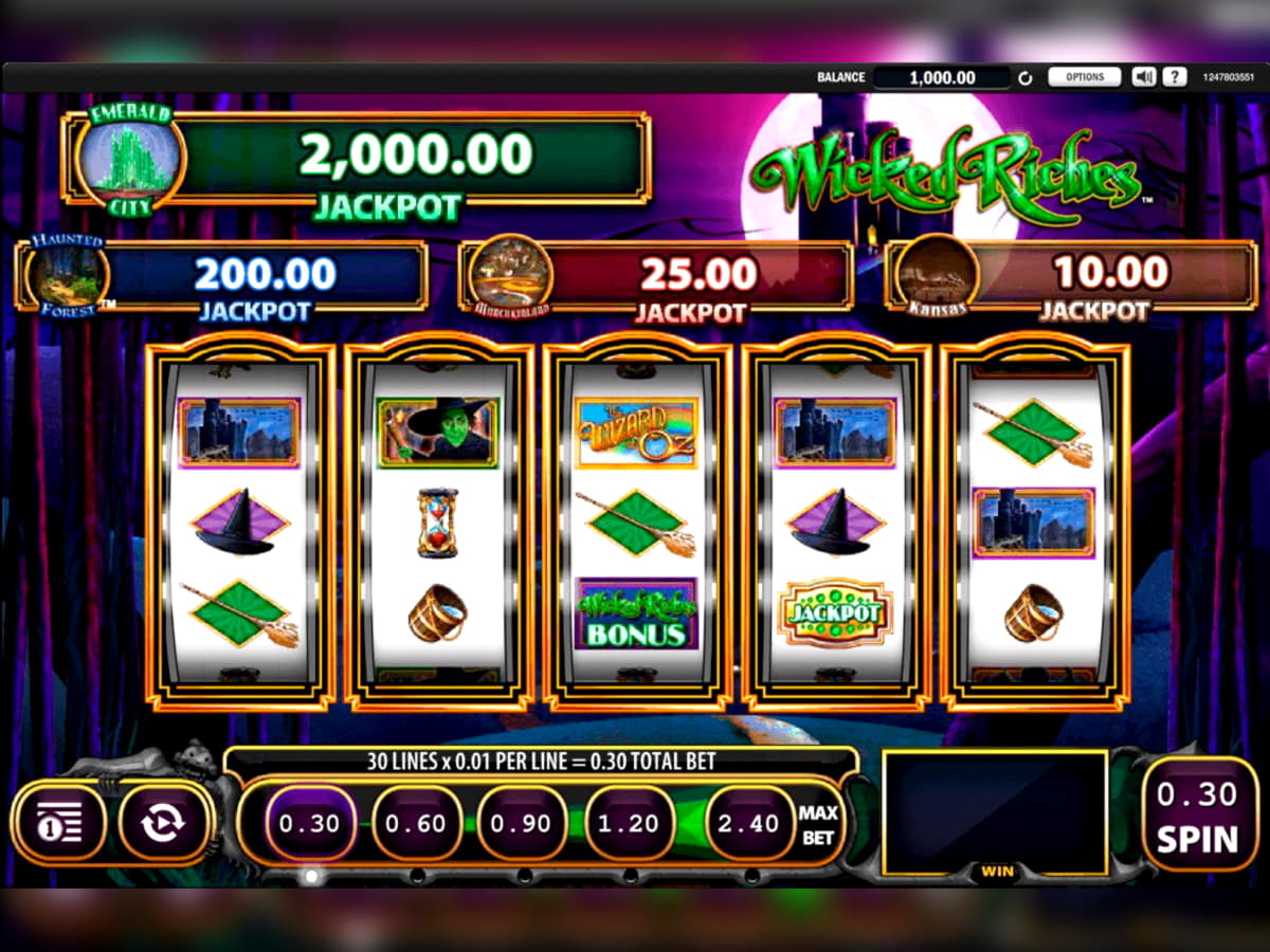 785% casino match bonus at Hopa Casino