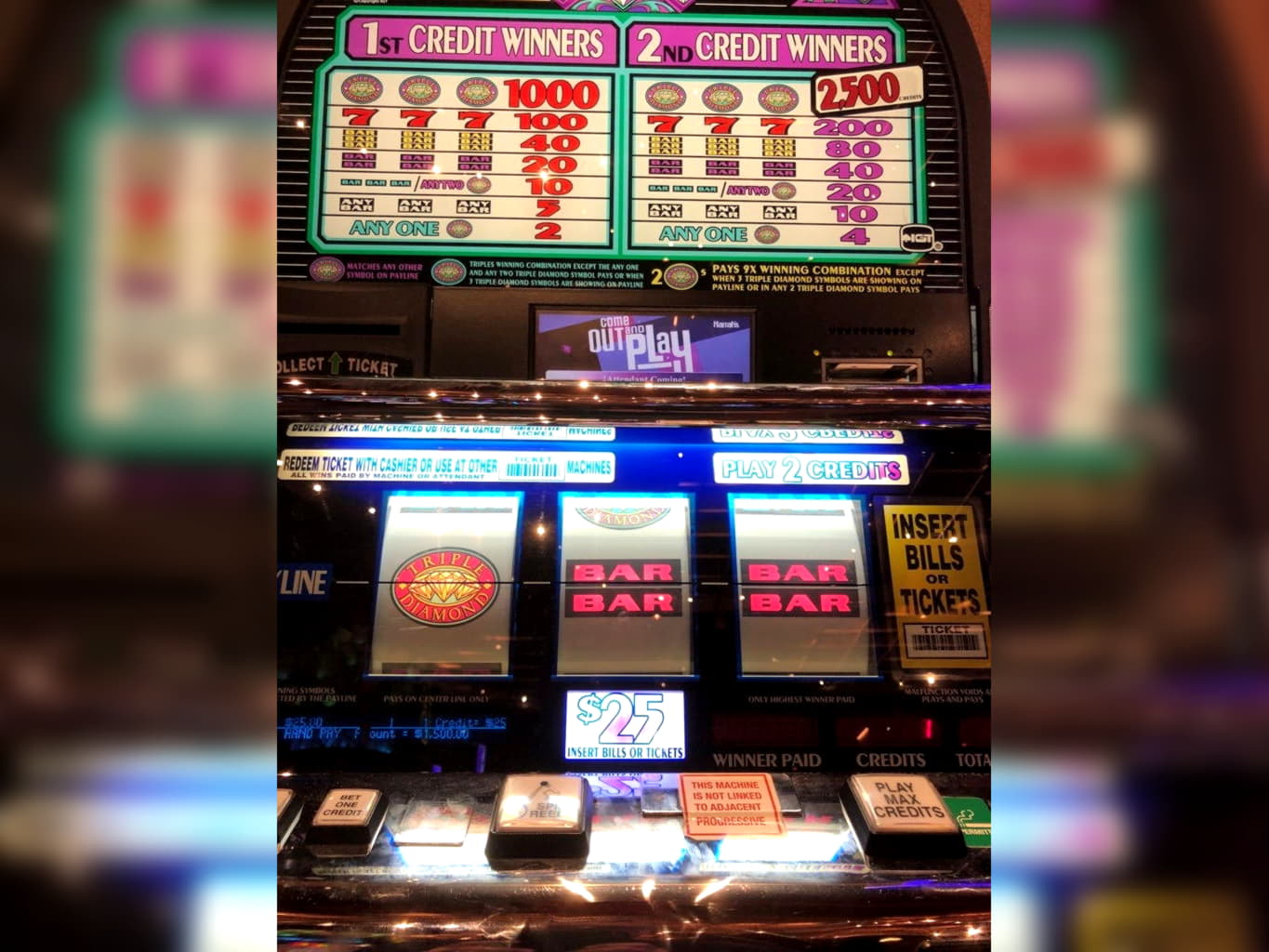 145 Loyalty Free Spins! at Mongoose Casino
