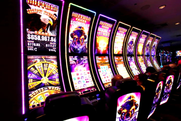 475% Match bonus at Slot Madness Casino