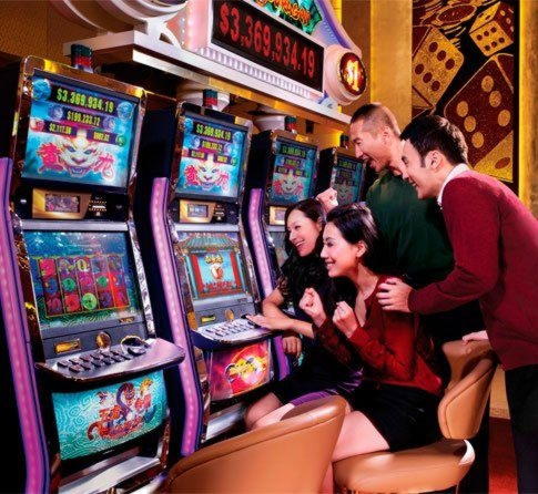 675% First deposit bonus at Royal Panda Casino