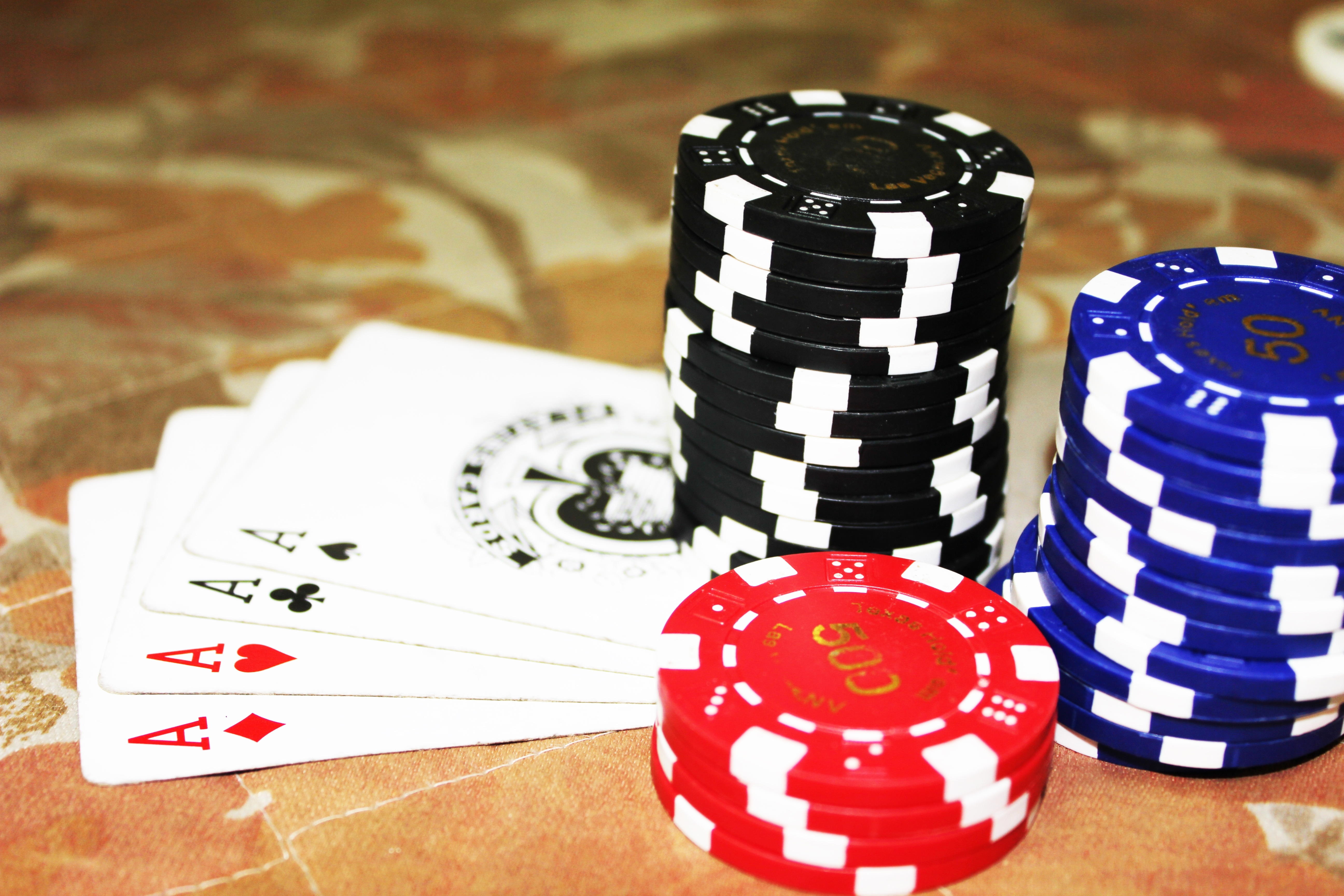 10 Free casino spins at Gratorama Casino