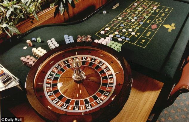 Eur 885 Daily freeroll slot tournament at Leo Dubai Casino